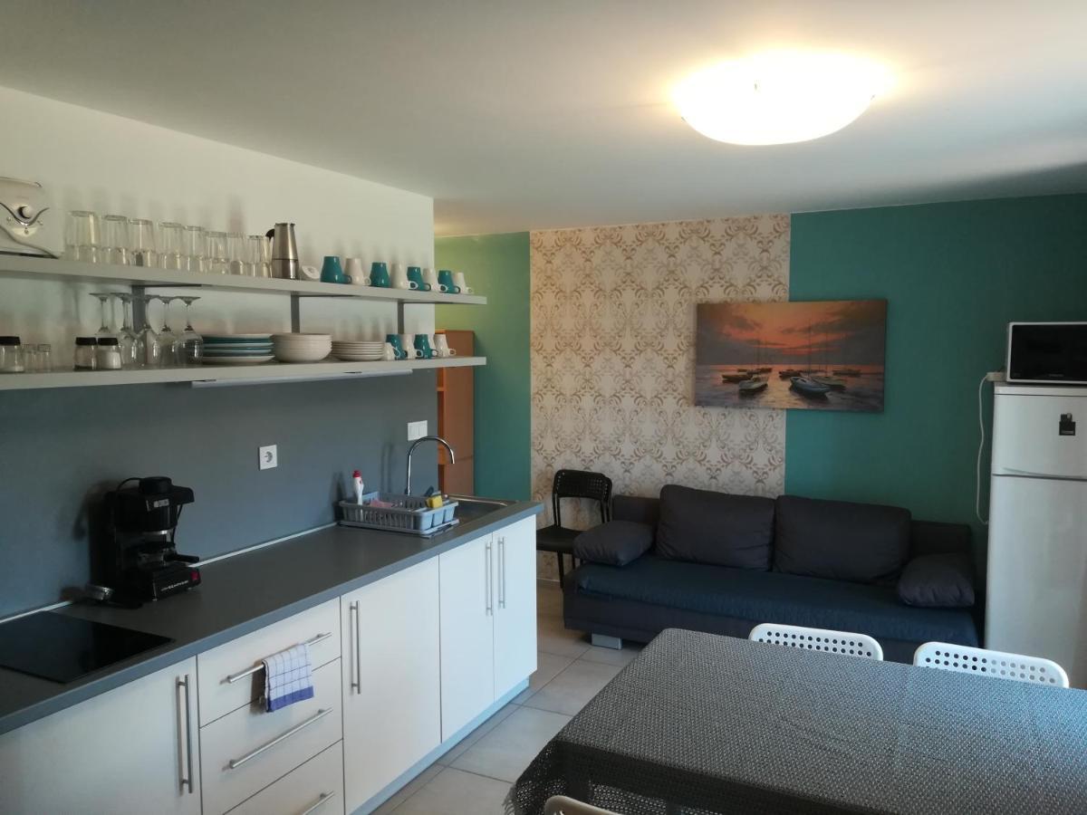 Zamardi Siraly Apartment Екстериор снимка